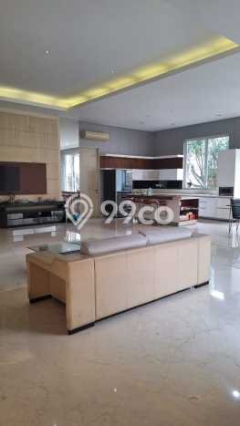 Disewakan Rumah Strategis LT 450m2 / LB 638m2 di Pantai Indah Kapuk, Jakarta Utara Disewakan Rumah Strategis LT 450m2 / LB 638m2 di Pantai Indah Kapuk, Jakarta Utara
