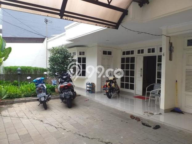 Dijual Rumah Luas Megah Dengan View Eksklusif di Tomang, Jakarta Barat Dijual Rumah Luas Megah Dengan View Eksklusif di Tomang, Jakarta Barat