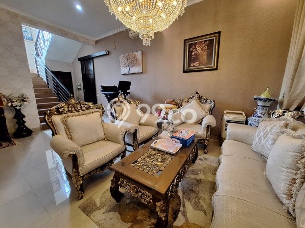 For Sale Rumah Mewah Exclusive di Jagakarsa, Jakarta Selatan For Sale Rumah Mewah Exclusive di Jagakarsa, Jakarta Selatan
