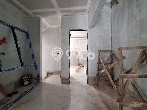 Dijual Rumah Eksklusif 3 KT di Cirendeu, Jakarta Selatan Dijual Rumah Eksklusif 3 KT di Cirendeu, Jakarta Selatan