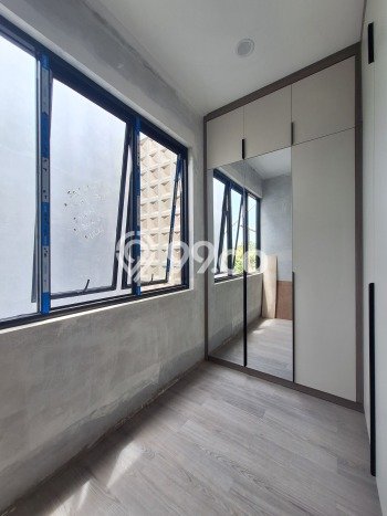 Rumah Luxury Modern Siap Huni di Cirendeu Jakarta Selatan Rumah Luxury Modern Siap Huni di Cirendeu Jakarta Selatan