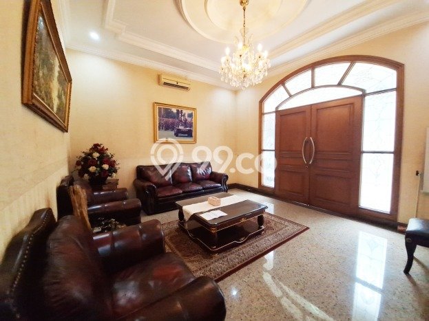 Hunian Elit LB 350m2 Siap Pakai Desain Elegan di Kelapa Dua, Depok Hunian Elit LB 350m2 Siap Pakai Desain Elegan di Kelapa Dua, Depok