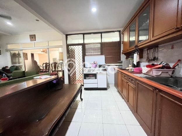 Hunian Cantik Minimalis Lb 200m2 di Cinere, Depok Hunian Cantik Minimalis Lb 200m2 di Cinere, Depok