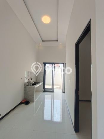 DIJUAL CEPAT! Rumah area Rungkut, Surabaya, Luas 100m² Bangunan 57m² HARGA NEGO! DIJUAL CEPAT! Rumah area Rungkut, Surabaya, Luas 100m² Bangunan 57m² HARGA NEGO!
