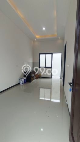 HUNIAN PILIHAN! Rumah di Rungkut, LT 60m² Bangunan 65m² HUNIAN PILIHAN! Rumah di Rungkut, LT 60m² Bangunan 65m²