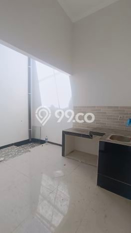 KESEMPATAN TERBAIK! Rumah area Rungkut, 2 KT, Siap Huni, LT 90m² Bangunan 60m² KESEMPATAN TERBAIK! Rumah area Rungkut, 2 KT, Siap Huni, LT 90m² Bangunan 60m²