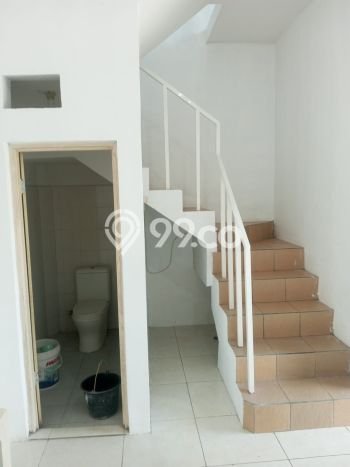 GOOD DEAL! Rumah Strategis di Rungkut, Luas 40m² Bangunan 70m² GOOD DEAL! Rumah Strategis di Rungkut, Luas 40m² Bangunan 70m²