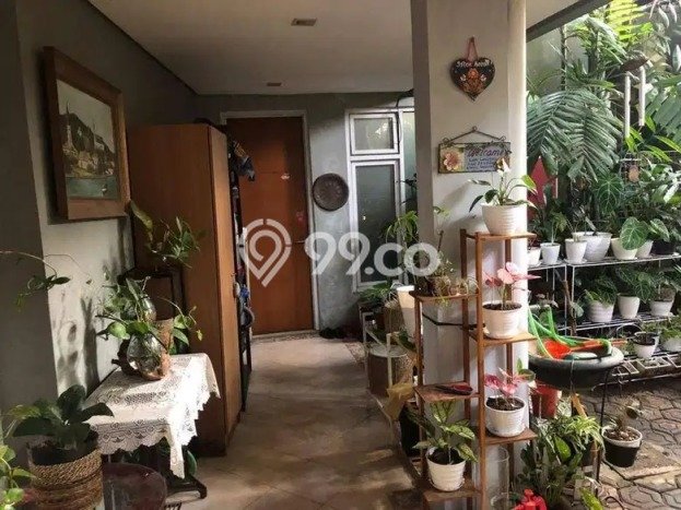 Siap Huni Rumah Mewah 7 Kamar di Mampang Prapatan Dekat ke Mana Pun Siap Huni Rumah Mewah 7 Kamar di Mampang Prapatan Dekat ke Mana Pun