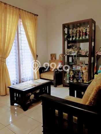 Rumah Mewah Siap Huni LT 172m2 di Pesanggrahan, Jakarta Selatan Rumah Mewah Siap Huni LT 172m2 di Pesanggrahan, Jakarta Selatan