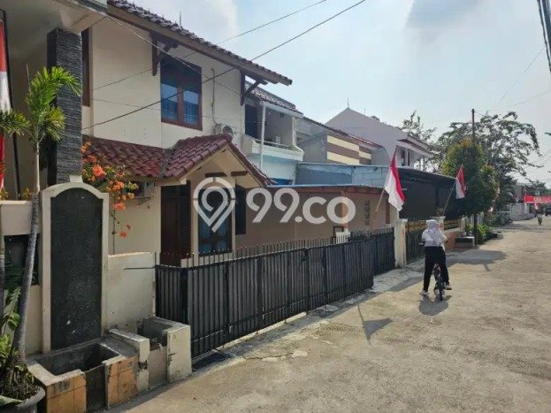 Dijual Rumah 4 Kamar Lokasi Ideal Nyaman dan Strategis di Cilincing Dijual Rumah 4 Kamar Lokasi Ideal Nyaman dan Strategis di Cilincing