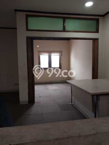 Unit Ruko disewakan di Kramat Jati Jakarta Timur dengan LT 140m2 / LB 200m2 Unit Ruko disewakan di Kramat Jati Jakarta Timur dengan LT 140m2 / LB 200m2