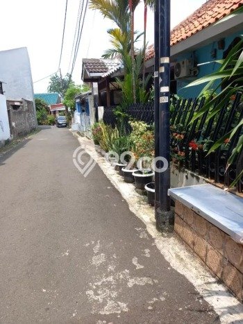 For Sale Rumah Mewah Exclusive di Pesanggrahan, Jakarta Selatan For Sale Rumah Mewah Exclusive di Pesanggrahan, Jakarta Selatan