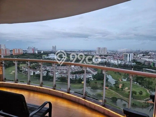 Apartemen di Pademangan, 3 KM, Luas 196m2m², Lokasi Utama Apartemen di Pademangan, 3 KM, Luas 196m2m², Lokasi Utama