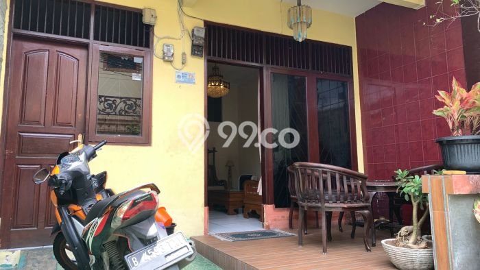 Dijual Cepat Rumah Favorit Siap Huni LB 165m2 di Matraman, Jakarta Timur Dijual Cepat Rumah Favorit Siap Huni LB 165m2 di Matraman, Jakarta Timur