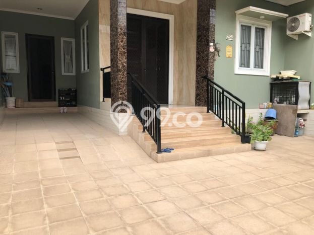 Siap Huni Rumah Mewah 3 Kamar di Grogol Petamburan Dekat ke Mana Saja Siap Huni Rumah Mewah 3 Kamar di Grogol Petamburan Dekat ke Mana Saja