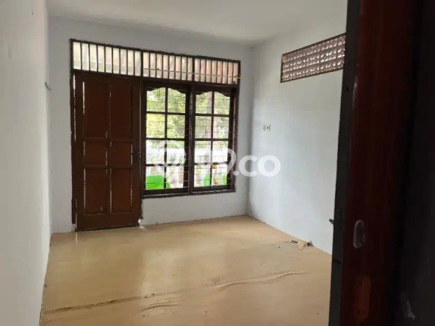 Ready to Use! Luxury House LT 152m2 Desain Elegan di Cipinang Ready to Use! Luxury House LT 152m2 Desain Elegan di Cipinang