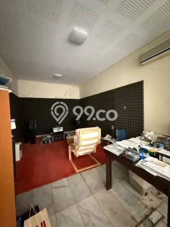 Dijual Rumah Premium dengan Fasilitas Sekitar Komplit di Kebon Jeruk, Jakarta Barat Dijual Rumah Premium dengan Fasilitas Sekitar Komplit di Kebon Jeruk, Jakarta Barat