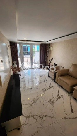 Siap Huni Hunian Elit 4 Kamar di Kebon Jeruk Dekat ke Mana Saja Siap Huni Hunian Elit 4 Kamar di Kebon Jeruk Dekat ke Mana Saja