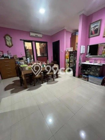 Siap Huni Hunian Elit 5 Kamar di Duren Sawit Dekat ke Mana Pun Siap Huni Hunian Elit 5 Kamar di Duren Sawit Dekat ke Mana Pun