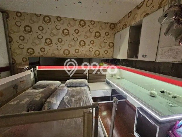 Apartemen di Pademangan, 3 KM, Luas 196m2m², Lokasi Utama Apartemen di Pademangan, 3 KM, Luas 196m2m², Lokasi Utama