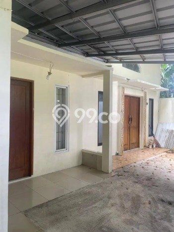 Dijual Rumah 3 Kamar Lokasi Ideal Bagus dan Strategis di Kebayoran Lama Dijual Rumah 3 Kamar Lokasi Ideal Bagus dan Strategis di Kebayoran Lama