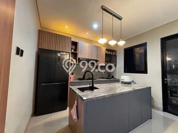 Jual Rumah Mewah Elegan Dengan View Cantik di Jakarta Garden City, Jakarta Timur Jual Rumah Mewah Elegan Dengan View Cantik di Jakarta Garden City, Jakarta Timur
