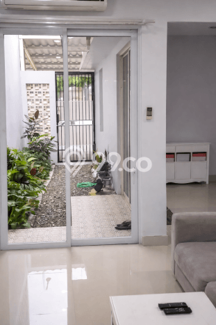 Rumah sewa siap pakai 4 KT di BSD Residence One, Tangerang Rumah sewa siap pakai 4 KT di BSD Residence One, Tangerang