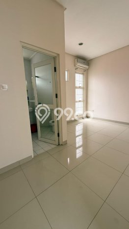 Disewakan Rumah Harga Terjangkau di BSD Residence One Tangerang dengan 4 KT Disewakan Rumah Harga Terjangkau di BSD Residence One Tangerang dengan 4 KT