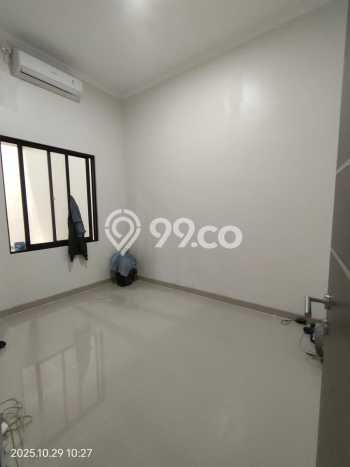 For Sale Hunian Rumah Terawat 5 Kamar di Serpong Villa Melati Mas, Tangerang Selatan For Sale Hunian Rumah Terawat 5 Kamar di Serpong Villa Melati Mas, Tangerang Selatan