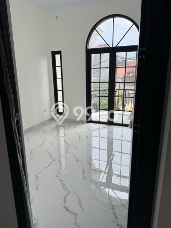 Dijual Rumah Minimalis Bagus Punya 5 KT di Pancoran Mas Depok SHM Dijual Rumah Minimalis Bagus Punya 5 KT di Pancoran Mas Depok SHM