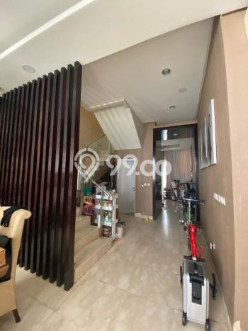 Jual Rumah Luas Elegan Dengan View Cantik di Pantai Indah Kapuk, Jakarta Utara Jual Rumah Luas Elegan Dengan View Cantik di Pantai Indah Kapuk, Jakarta Utara