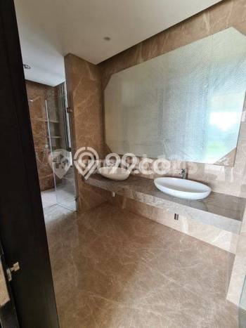 Rumah Luxury Modern Siap Huni di Pantai Indah Kapuk Jakarta Utara Rumah Luxury Modern Siap Huni di Pantai Indah Kapuk Jakarta Utara