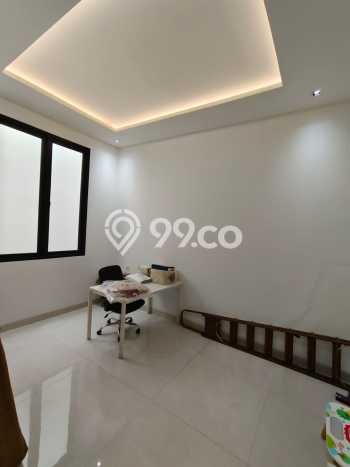 Ready to Use! Premium House LT 125m2 Desain Elegan di Pantai Indah Kapuk Ready to Use! Premium House LT 125m2 Desain Elegan di Pantai Indah Kapuk