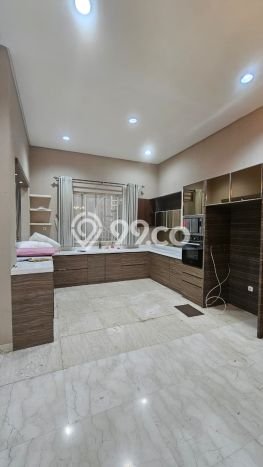 Jual Rumah Mewah Elegan Dengan View Eksklusif di Pantai Indah Kapuk, Jakarta Utara Jual Rumah Mewah Elegan Dengan View Eksklusif di Pantai Indah Kapuk, Jakarta Utara