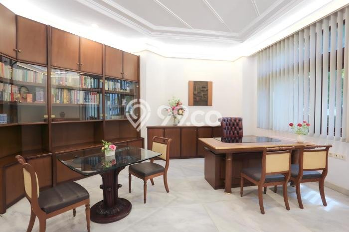 Rumah Eksklusif Siap Huni LT 1070m2 di Bogor Barat, Bogor Rumah Eksklusif Siap Huni LT 1070m2 di Bogor Barat, Bogor