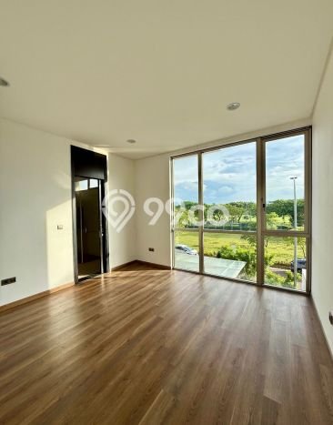 Rumah Elit LB 350m2 Siap Pakai Desain Elegan di Golf Island, Jakarta Utara Rumah Elit LB 350m2 Siap Pakai Desain Elegan di Golf Island, Jakarta Utara