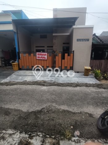 For Sale Hunian Rumah Terawat 3 Kamar di Cikupa Citra Raya, Tangerang For Sale Hunian Rumah Terawat 3 Kamar di Cikupa Citra Raya, Tangerang