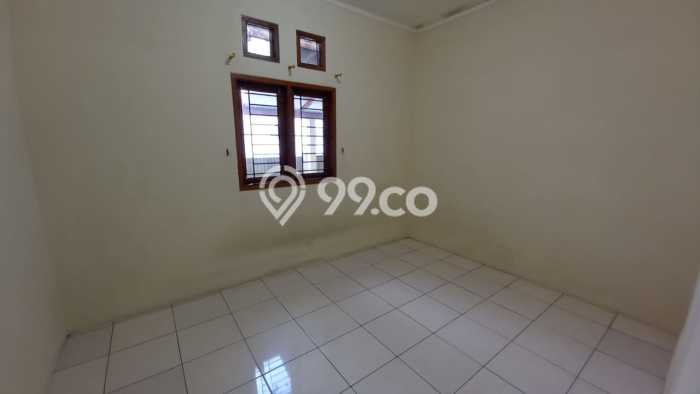 Rumah Nyaman dengan 3 Kamar Tidur di Lokasi Gunung Batu, Bandung Rumah Nyaman dengan 3 Kamar Tidur di Lokasi Gunung Batu, Bandung