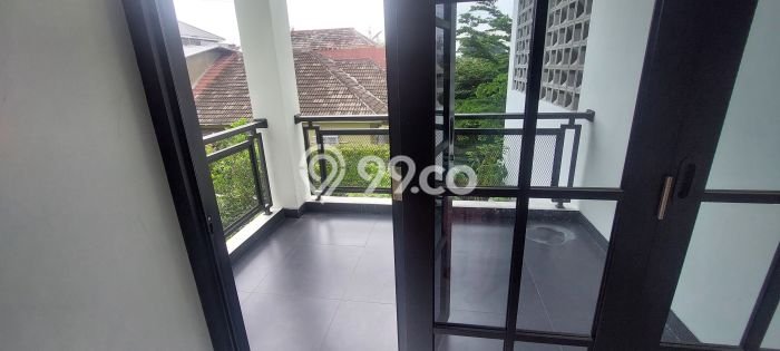 HUNIAN BERKELAS! Rumah Premium Arcamanik, Bandung, LT 173m² LB 173m² HUNIAN BERKELAS! Rumah Premium Arcamanik, Bandung, LT 173m² LB 173m²