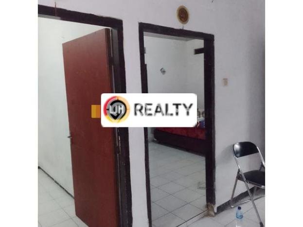 Jual Rumah Bagus Siap Huni LB 174m2 di Gayamsari, Semarang Jual Rumah Bagus Siap Huni LB 174m2 di Gayamsari, Semarang