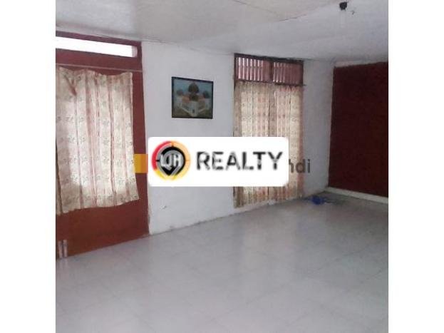 Jual Rumah Bagus Siap Huni LB 174m2 di Gayamsari, Semarang Jual Rumah Bagus Siap Huni LB 174m2 di Gayamsari, Semarang