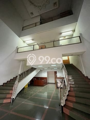 Unit Kantor Dijual di Jakarta Selatan LT 3782m2 & LB 1000m2 Unit Kantor Dijual di Jakarta Selatan LT 3782m2 & LB 1000m2