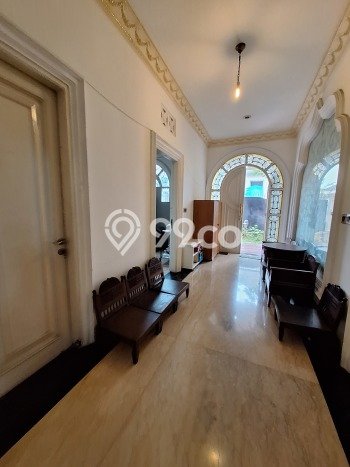 Jual Rumah Luas Megah Dengan View Eksklusif di Cinere, Jakarta Selatan Jual Rumah Luas Megah Dengan View Eksklusif di Cinere, Jakarta Selatan