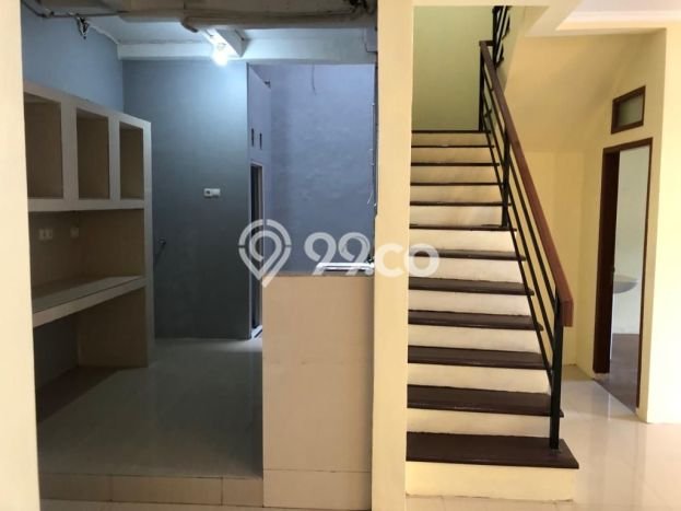 For Sale Rumah 3 Kamar Lokasi Ideal Nyaman dan Strategis di Limo For Sale Rumah 3 Kamar Lokasi Ideal Nyaman dan Strategis di Limo