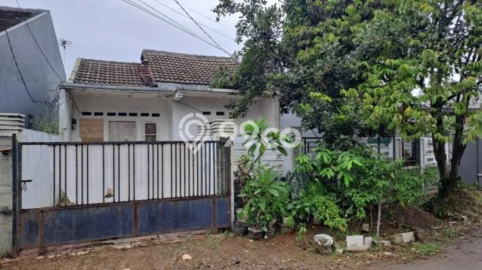 Rumah Minimalis 2 Kamar LT 160m2 di Sentul Rumah Minimalis 2 Kamar LT 160m2 di Sentul