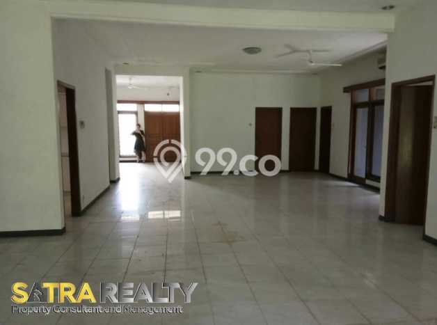 Dijual Rumah Mewah Elegan Dengan View Eksklusif di Kemang, Jakarta Selatan Dijual Rumah Mewah Elegan Dengan View Eksklusif di Kemang, Jakarta Selatan