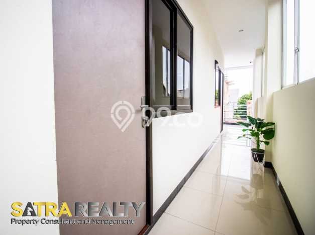 Hunian Mewah LB 402m2 Siap Pakai Desain Elegan di Grogol, Jakarta Barat Hunian Mewah LB 402m2 Siap Pakai Desain Elegan di Grogol, Jakarta Barat