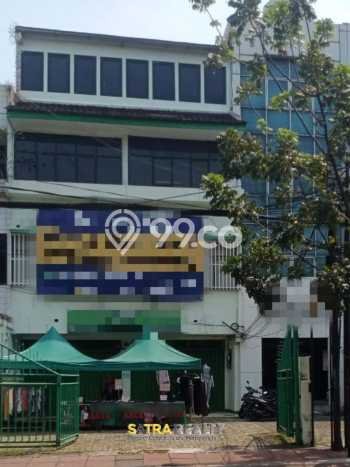 Unit Ruko Dijual di Jakarta Pusat LT 621m2 & LB 1680m2 Unit Ruko Dijual di Jakarta Pusat LT 621m2 & LB 1680m2