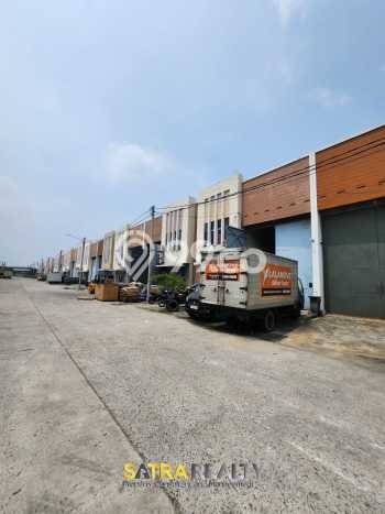 Area Ramai! Gudang Dijual di Neglasari untuk Bisnis Luas Bangunan 300m2 Area Ramai! Gudang Dijual di Neglasari untuk Bisnis Luas Bangunan 300m2