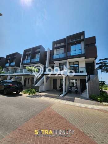 Ready to Use! Luxury House LT 75m2 Desain Modern di Golf Island Ready to Use! Luxury House LT 75m2 Desain Modern di Golf Island